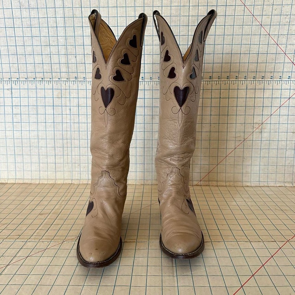 Vintage Justin Boots Leather Heart Inlay Cowgirl Boots Women’s 6A - Picture 3 of 9